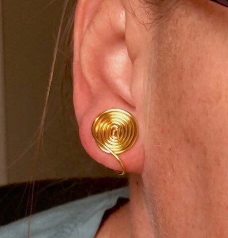 Gold keloid pressure earring • Keloid cartilage earring • Keloid
