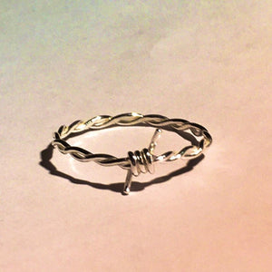 Rose Gold Barbed wire ring, barbed wire choker and Barbed wire bracelet • Spiked ring Punk ring grunge aesthetic