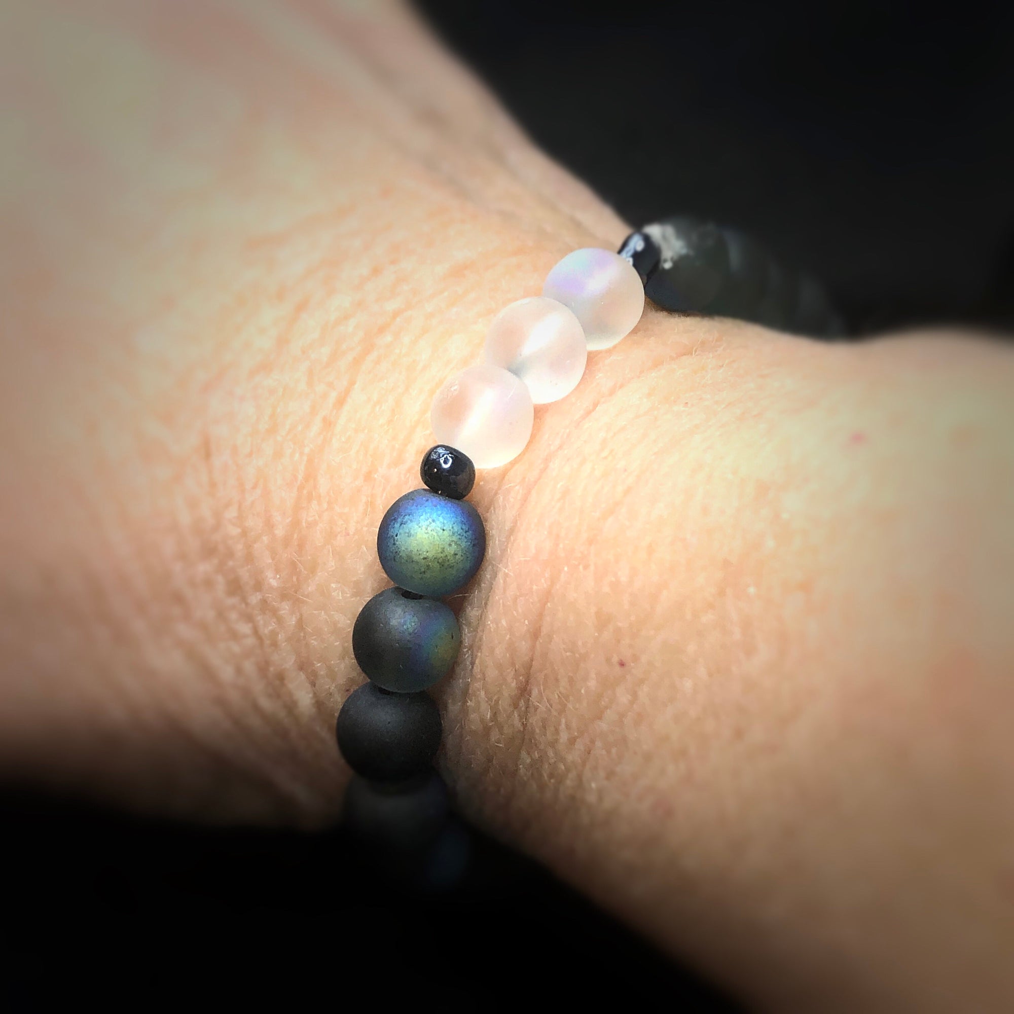 Personalized color Men’s or Women's unisex beaded bracelet - 12 colors