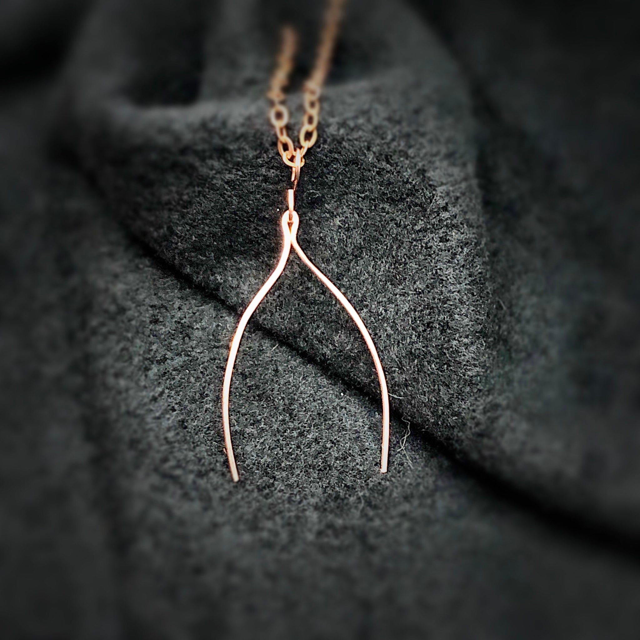 9ct Rose Gold Wishbone Necklace - 18 Inch Chain | Jewellerybox.co.uk